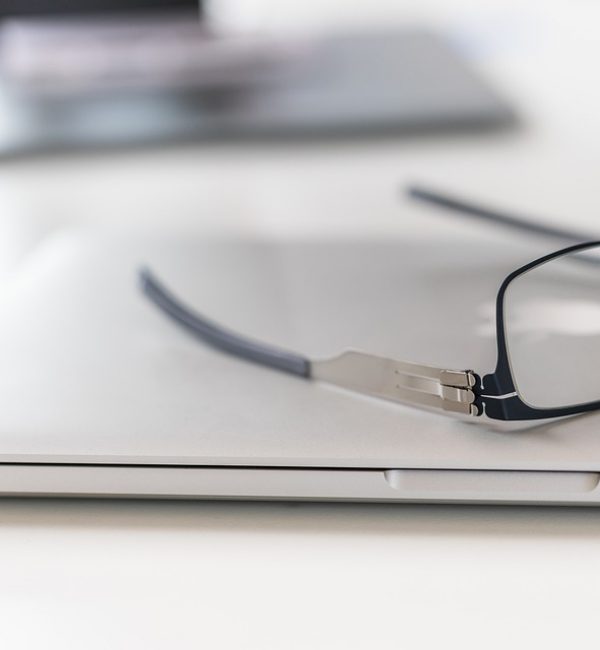 glasses-4963427_960_720